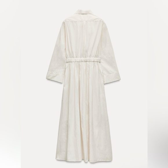 ✨SALE✨ ZARA MIDI SHIRT DRESS ZW COLLECTION
✨SALE✨ - Picture 6 of 9